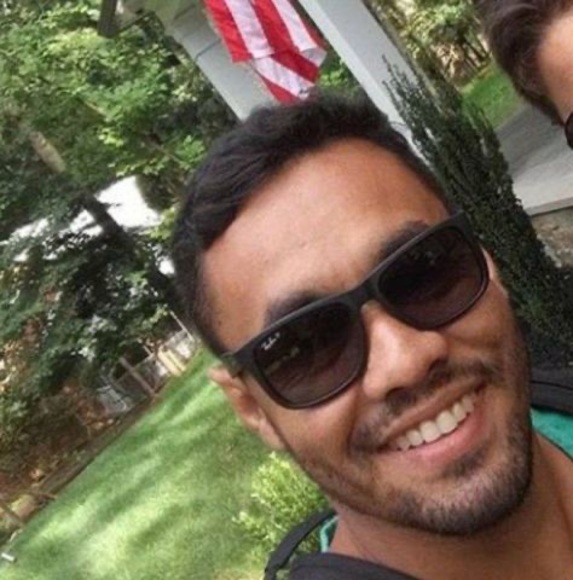 Meet your Posher, Diego - Picture 1 of 1